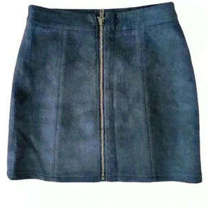 Persuaded Front Zip Mini Skirt Size Small